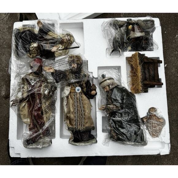 Members Mark Nativity Set 2005 Complete with Box! - Picture 16 of 16